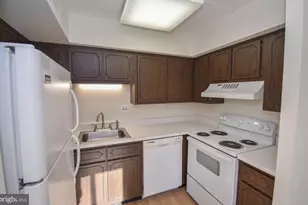 61 Aspen Way, Doylestown, PA 18901 - Photo 7