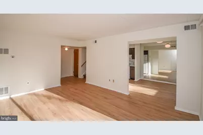 6-1 Aspen Way, Doylestown, PA 18901 - Photo 5