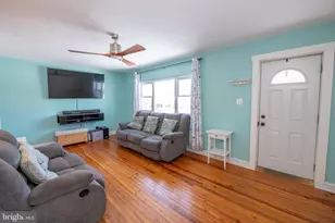 711 Bellevue Ave, Penndel, PA 19047 - Photo 15