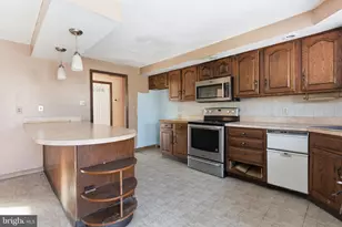 1057 Bridge Rd, Bensalem, PA 19020 - Photo 9