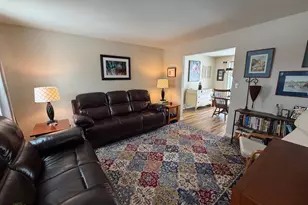 136 Woodview Dr, Quakertown, PA 18951 - Photo 5