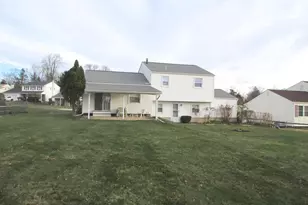 340 Windsor Ave, Southampton, PA 18966 - Photo 3