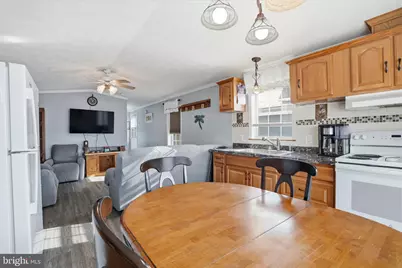 2304 Brownsville Road #A-19, Feasterville-Trevose, PA 19053 - Photo 5