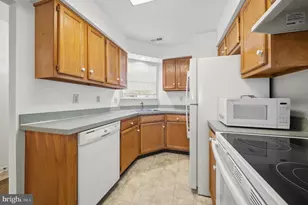 1011 Denby Ct, Quakertown, PA 18951 - Photo 5