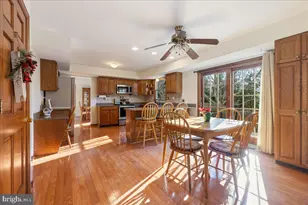 244 Holly Dr, Chalfont, PA 18914 - Photo 7