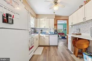 192 Greene Rd, Warminster, PA 18974 - Photo 7