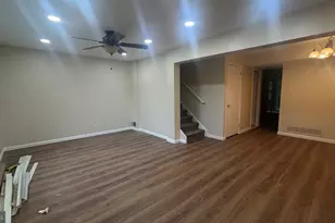 135 Hollybrooke Dr, Langhorne, PA 19047 - Photo 11