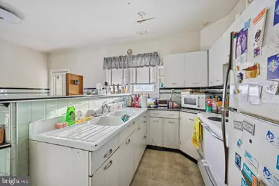 104 Monroe Street, Bristol, PA 19007 - Photo 5