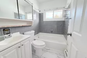 56 Indian Red Rd, Levittown, PA 19057 - Photo 9