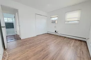 56 Indian Red Rd, Levittown, PA 19057 - Photo 5