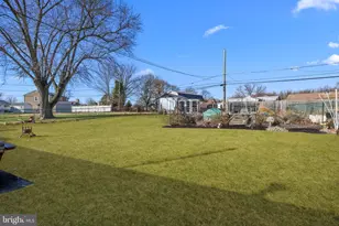 673 Trenton Rd, Fairless Hills, PA 19030 - Photo 19