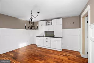 2 Holly Cir, Newtown, PA 18940 - Photo 7