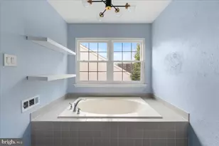 2 Holly Cir, Newtown, PA 18940 - Photo 19