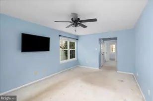 2 Holly Cir, Newtown, PA 18940 - Photo 17