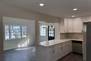 311 Snowball Dr, Levittown, PA 19056 - Photo 13