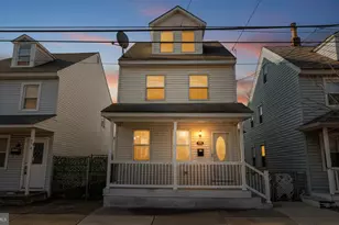 578 Swain St, Bristol, PA 19007 - Photo 1