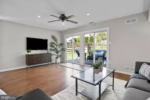 1520 Russett Dr, Warminster, PA 18974 - Photo 5