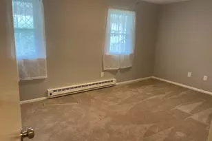 147 Hughes Ave, Sellersville, PA 18960 - Photo 7