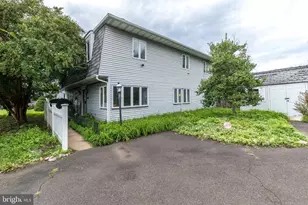313 Trenton Rd, Fairless Hills, PA 19030 - Photo 3