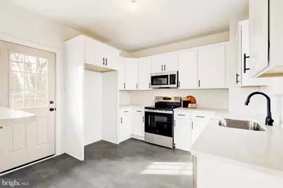 7301 N Radcliffe Street, Bristol, PA 19007 - Photo 17