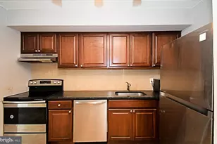 1575 W Street Rd, Warminster, PA 18974 - Photo 9