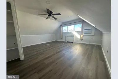 18 Victoria Lane, Levittown, PA 19054 - Photo 9