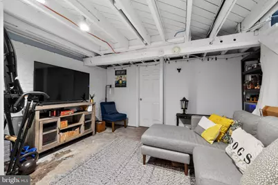 261 Monroe Street, Bristol, PA 19007 - Photo 25