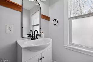 261 Monroe St, Bristol, PA 19007 - Photo 19