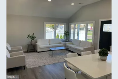 702 Beaumont Road, Fairless Hills, PA 19030 - Photo 9