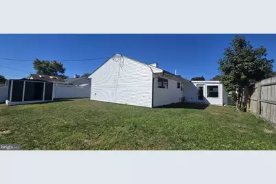 702 Beaumont Road, Fairless Hills, PA 19030 - Photo 5