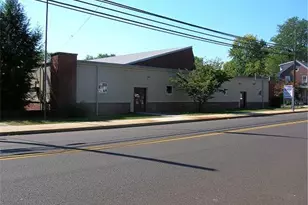 410 E Walnut St, Perkasie, PA 18944 - Photo 1