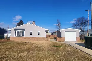 47 Strawberry Ln, Levittown, PA 19055 - Photo 1