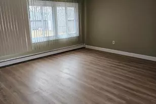 65 Silverspruce Rd, Levittown, PA 19056 - Photo 3