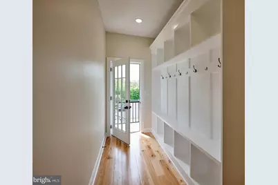 32 S State Street #2, Newtown, PA 18940 - Photo 5