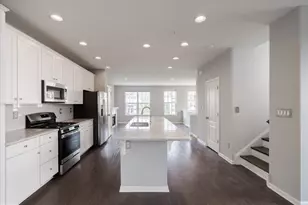 2305 Maci's Cir, Warrington, PA 18976 - Photo 7