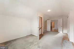 98 Vermeer Dr, Holland, PA 18966 - Photo 27