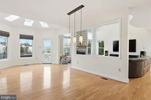 4 Sunrise Dr, Doylestown, PA 18901 - Photo 23