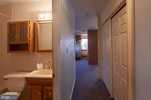 273 Birch Dr, Levittown, PA 19054 - Photo 31