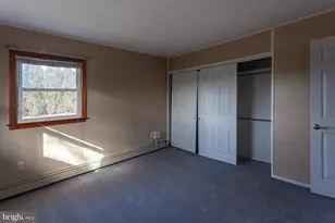 273 Birch Dr, Levittown, PA 19054 - Photo 19