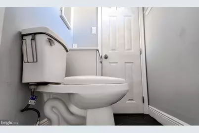 2452 Linconia Avenue, Feasterville-Trevose, PA 19053 - Photo 27