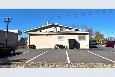 8630 New Falls Road, Levittown, PA 19054 - Photo 39