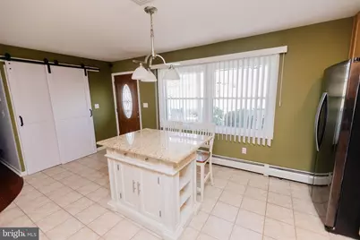 72 Thornridge Drive, Levittown, PA 19054 - Photo 5