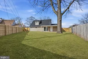 152 Junewood Dr, Levittown, PA 19055 - Photo 27