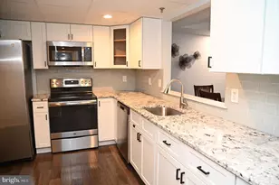 8203 Centennial Station, Warminster, PA 18974 - Photo 3