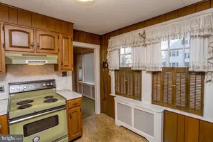 1103 Edgely Ave, Tullytown, PA 19007 - Photo 11