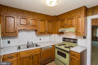 1103 Edgely Avenue, Tullytown, PA 19007 - Photo 9