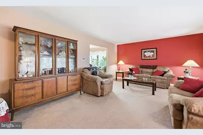 516 Winchester Road, Warminster, PA 18974 - Photo 9