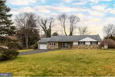 1090 Rozel Avenue, Southampton, PA 18966 - Photo 1