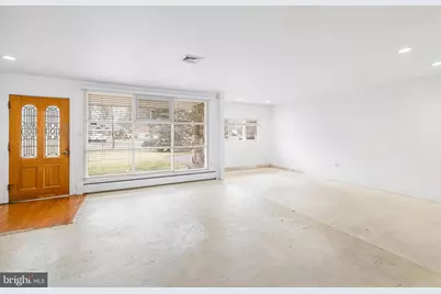 1090 Rozel Avenue, Southampton, PA 18966 - Photo 3