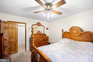 2836 Windsor Dr, Bensalem, PA 19020 - Photo 11